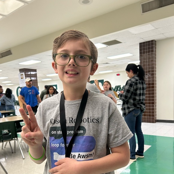 Meet your Posher, Carina - Picture 6 of 6